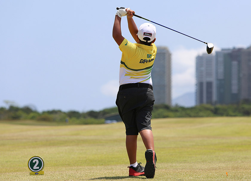 Brasileiro de oito anos é campeão mundial de golfe infantil pela terceira  vez, golfe